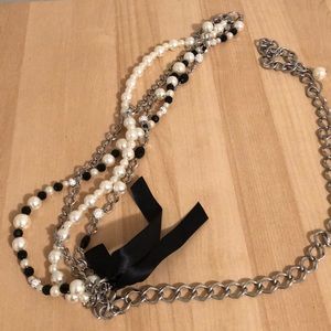 White House Black Market Chain Belt